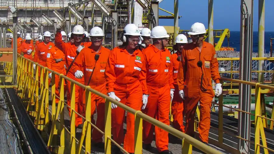 Técnico de Operação na Petrobras: Vagas, Conteúdo da Prova e Como Se Preparar para 2026
